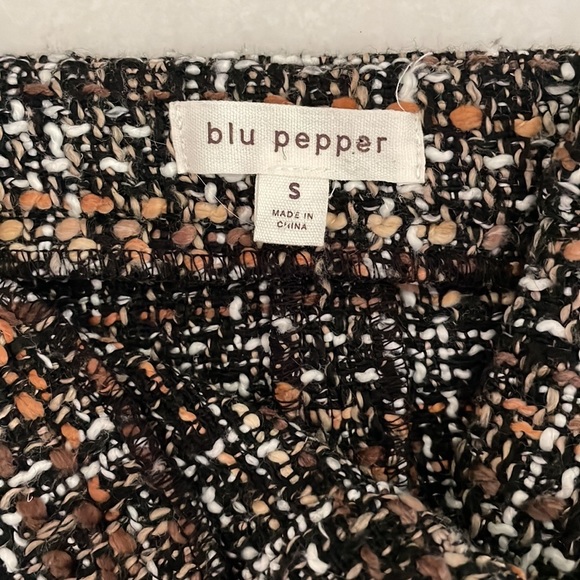 Fall tweed skirt - Picture 4 of 4